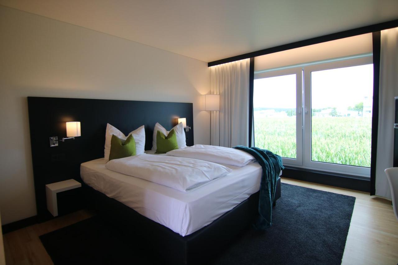 Me Hotel By Wmm Hotels Meitingen Exterior foto